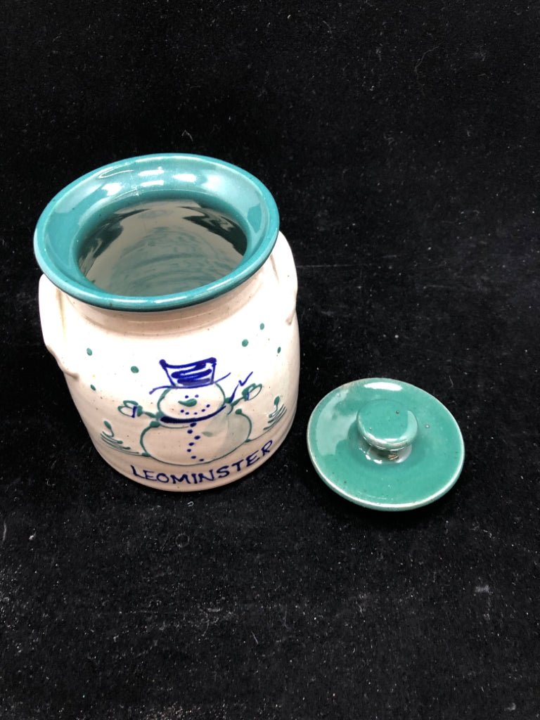 LEOMINSTER STONEWARE CROCK W/ SNOWMAN.