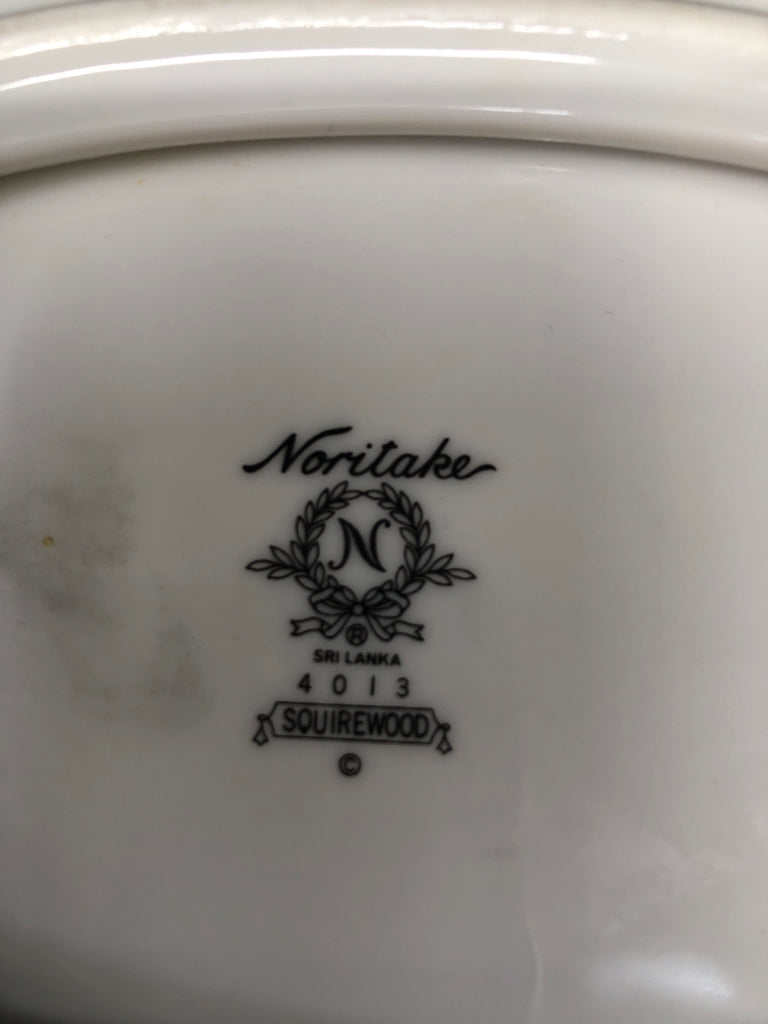 BLUE FLORAL SILVER GRAVY BOAT.