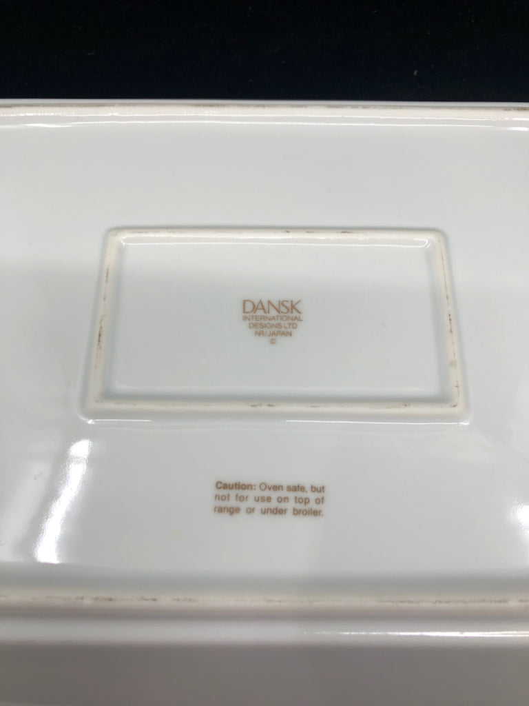 DANSK WHITE CASSEROLE DISH.