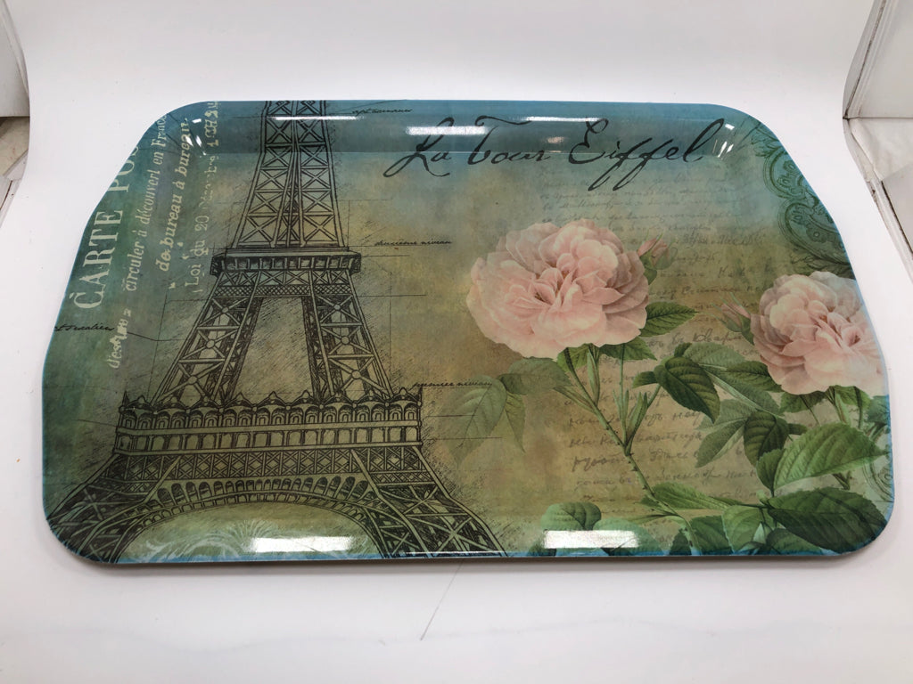 BLUE EIFFEL TOWER PLASTIC TRAY.