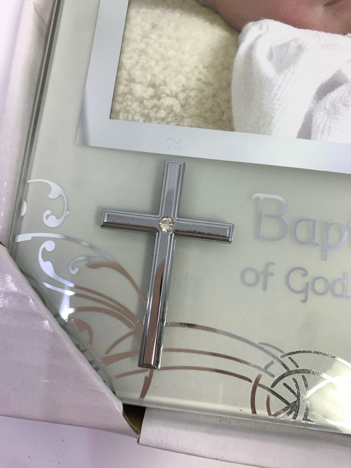 NIP BAPTISM FRAME W/JEWELED CROSS.