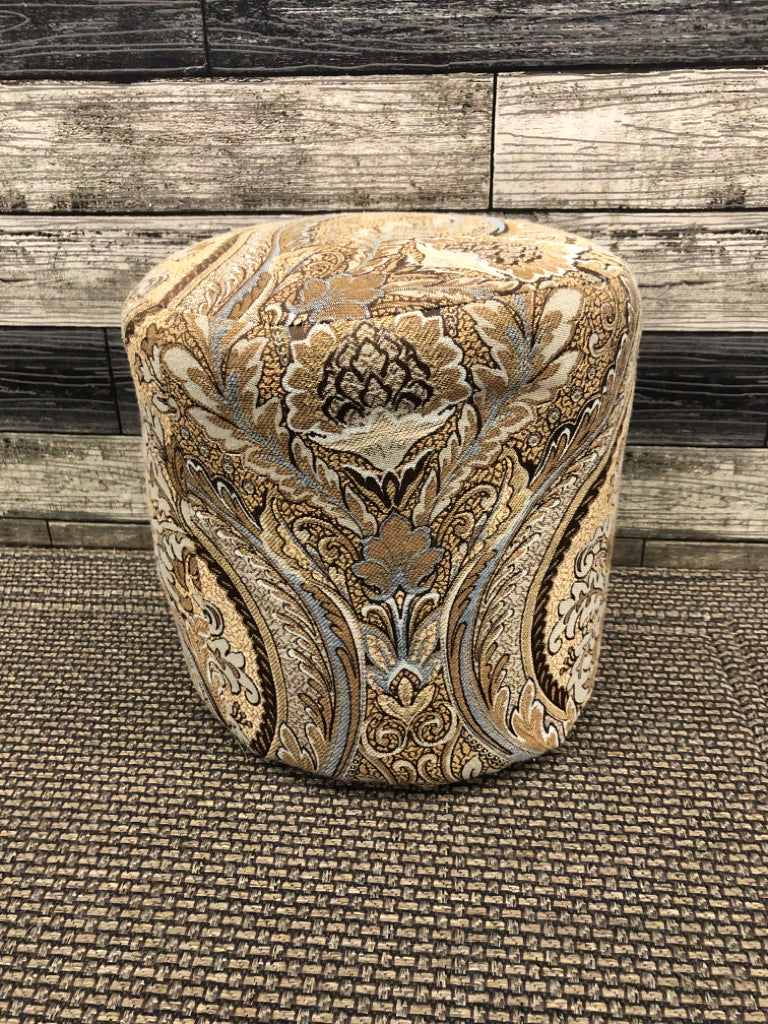 SMALL BROWN PAISLEY OTTOMAN.