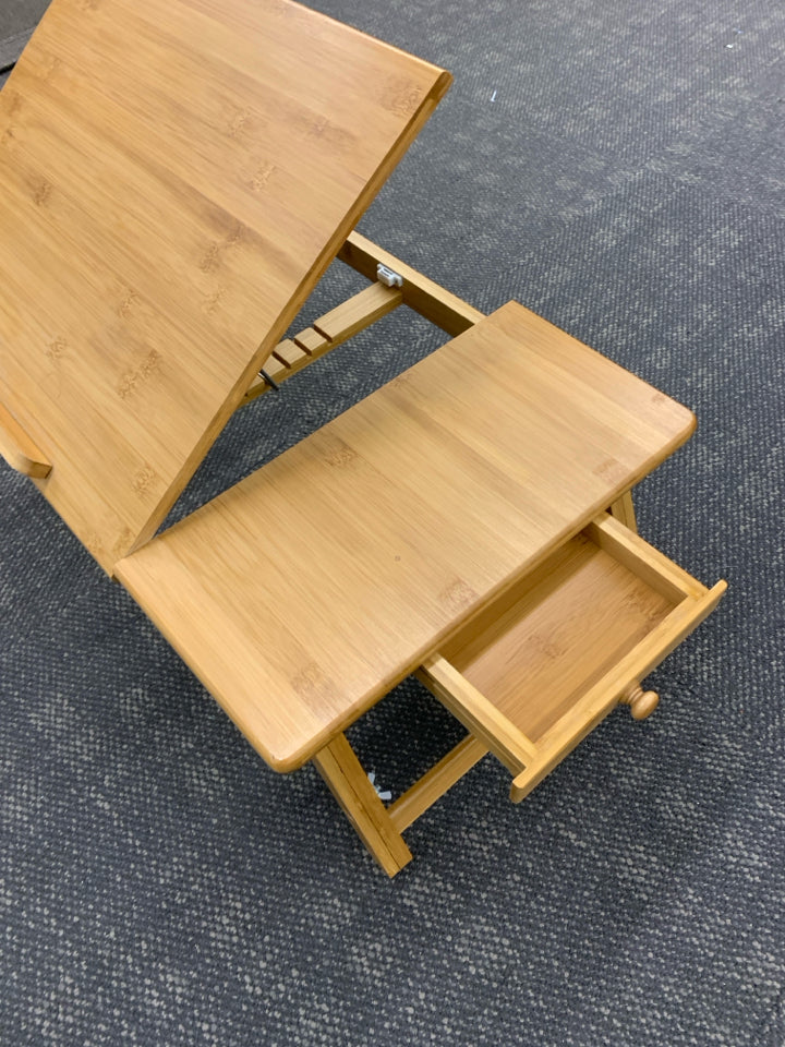 ADJUSTABLE WOODEN LAP DESK W/DRAWER.
