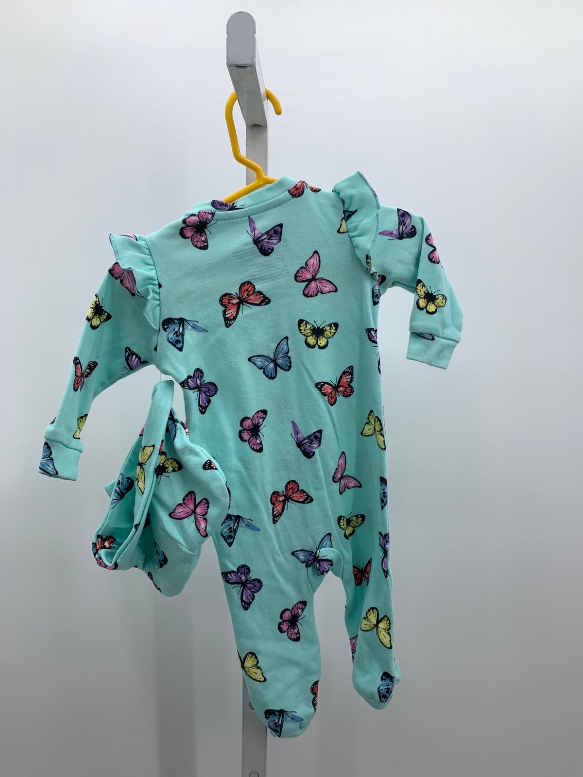Paris Hilton Size 3-6 Months Girls Long Slv. Romper