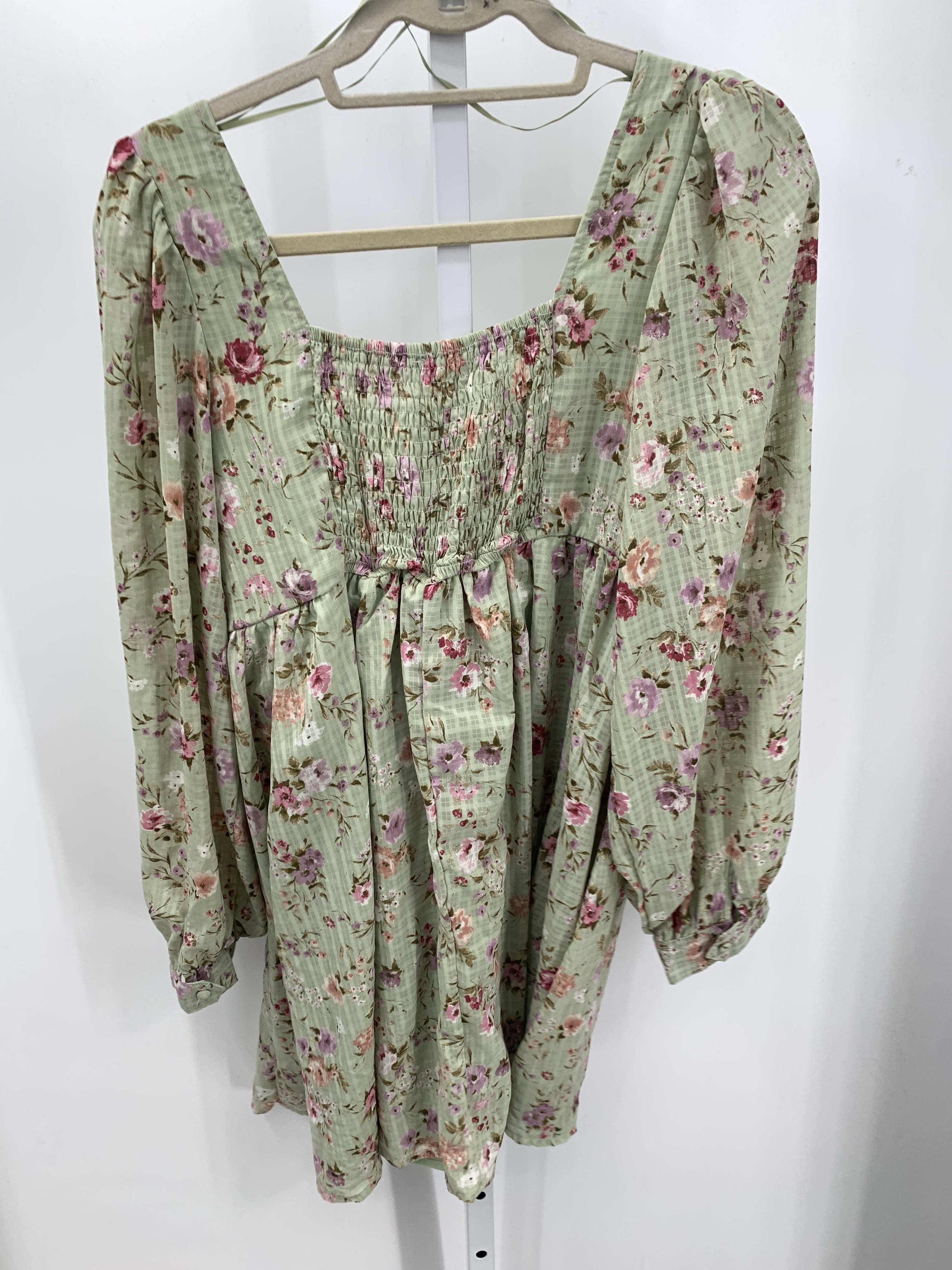 Size Large Misses Long Sleeve Dress