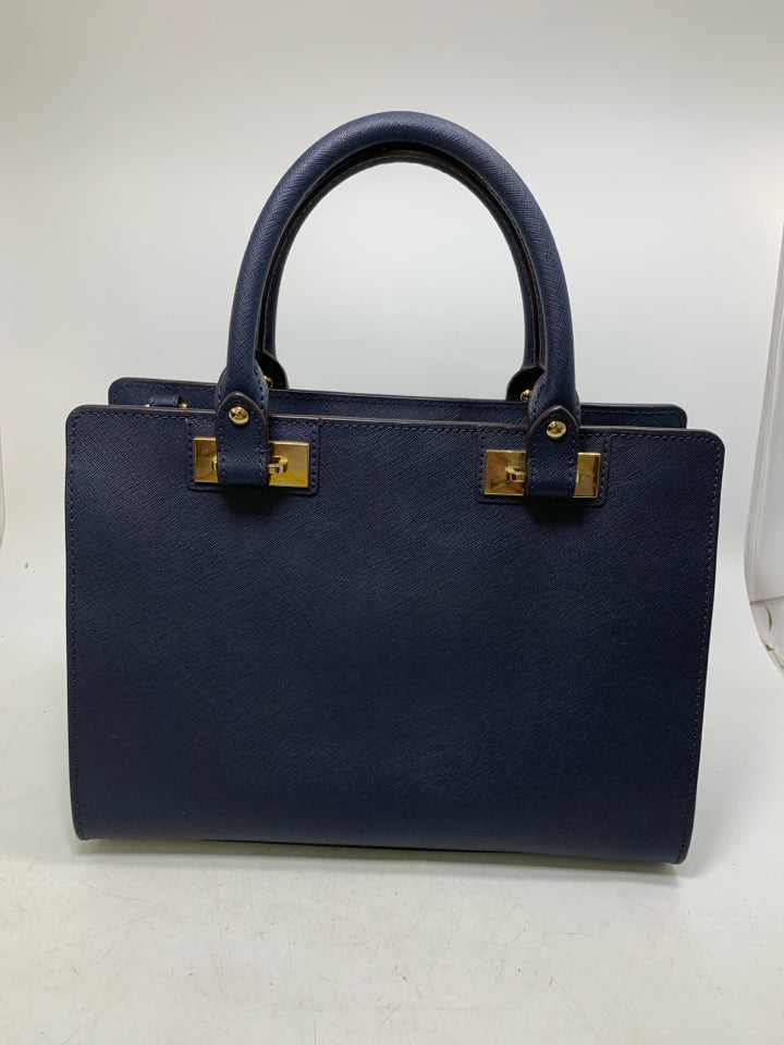 Quinn Satchel W/ Gold Hardware *Minor Scuffs On Exterior