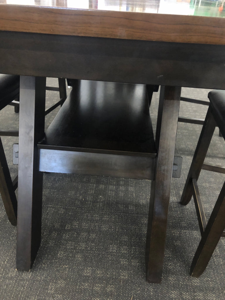 2-TONED BROWN DINING TABLE W/6 CHAIRS.