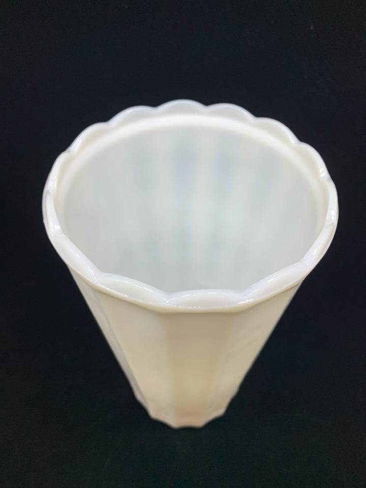 MILK GLASS RIBBED VASE.