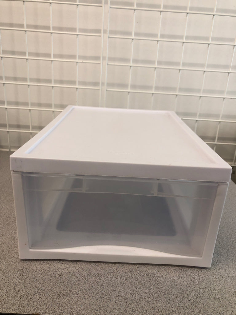 SM STERILITE DRAWER.