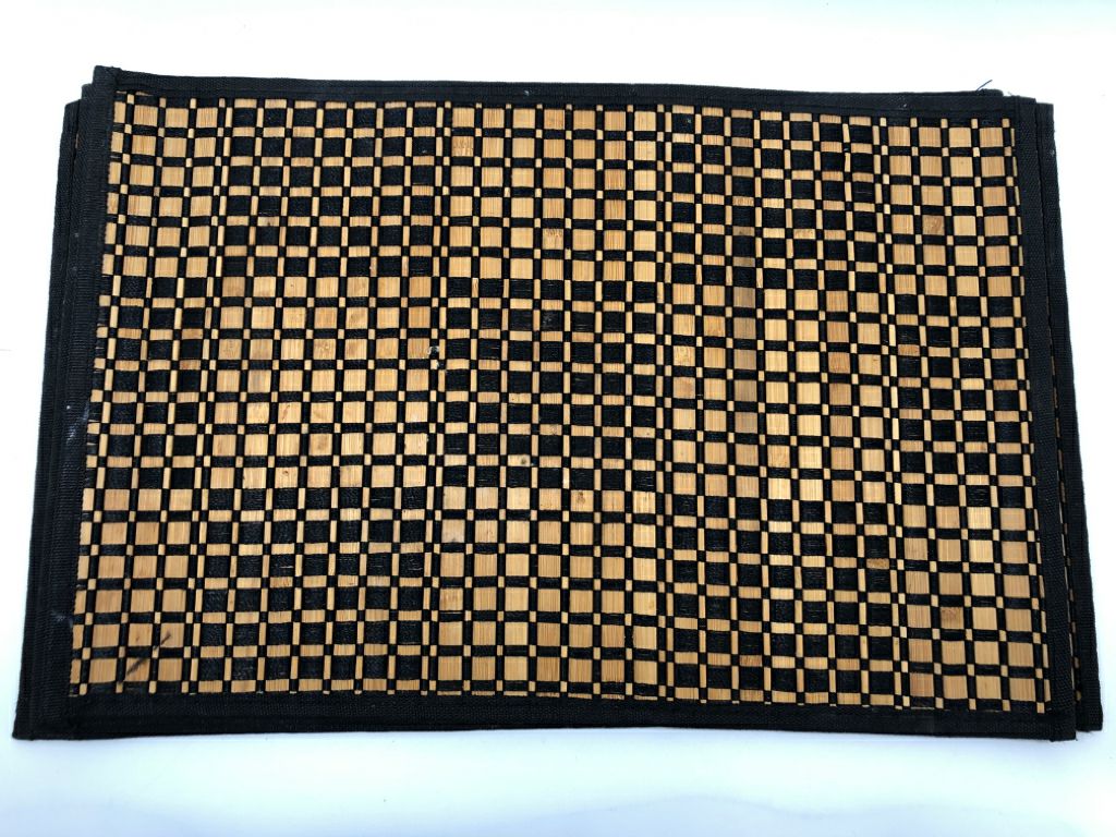 4 BAMBOO CHECKERED PLACEMATS.