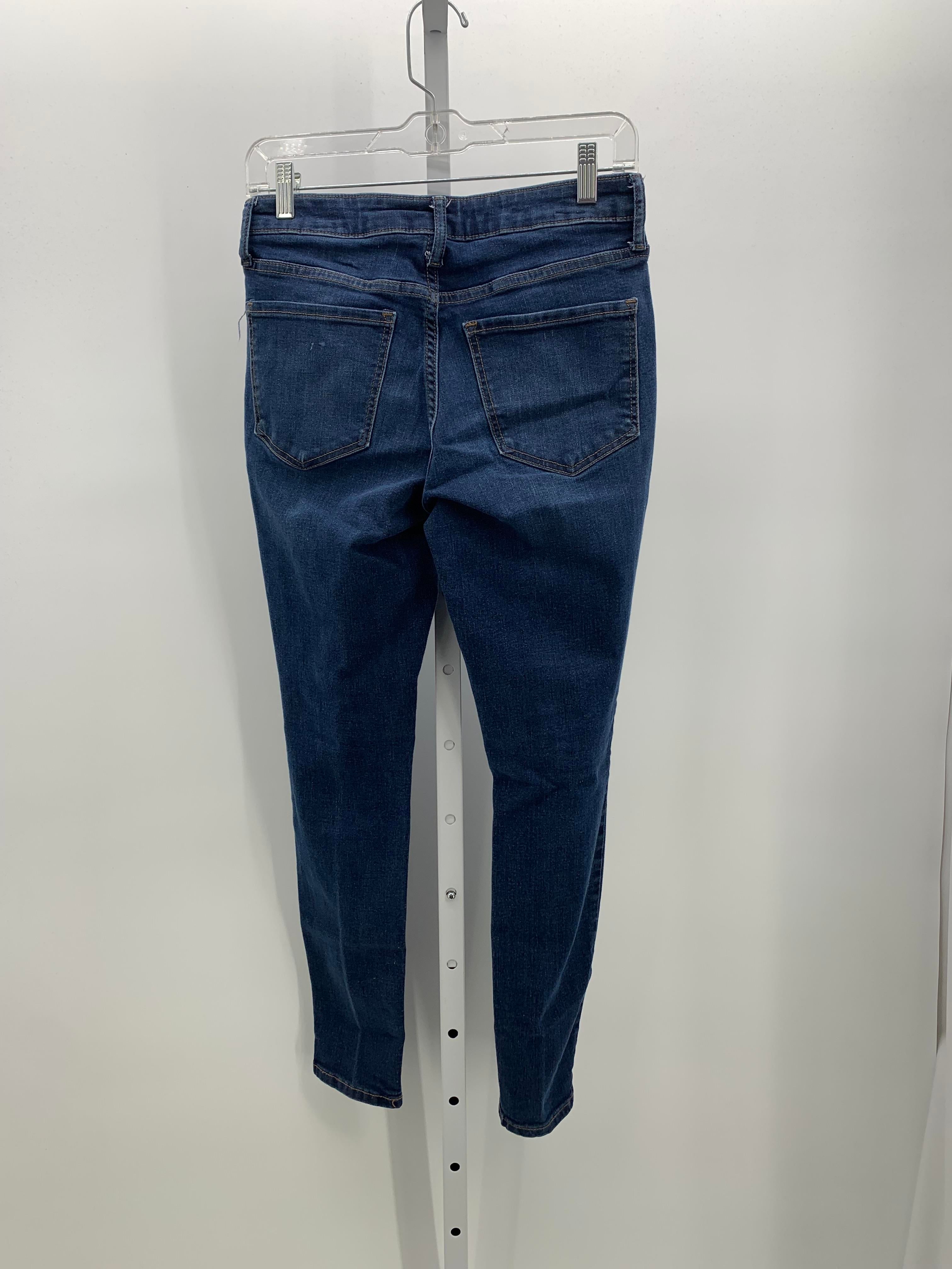 Old Navy Size 6 Misses Jeans