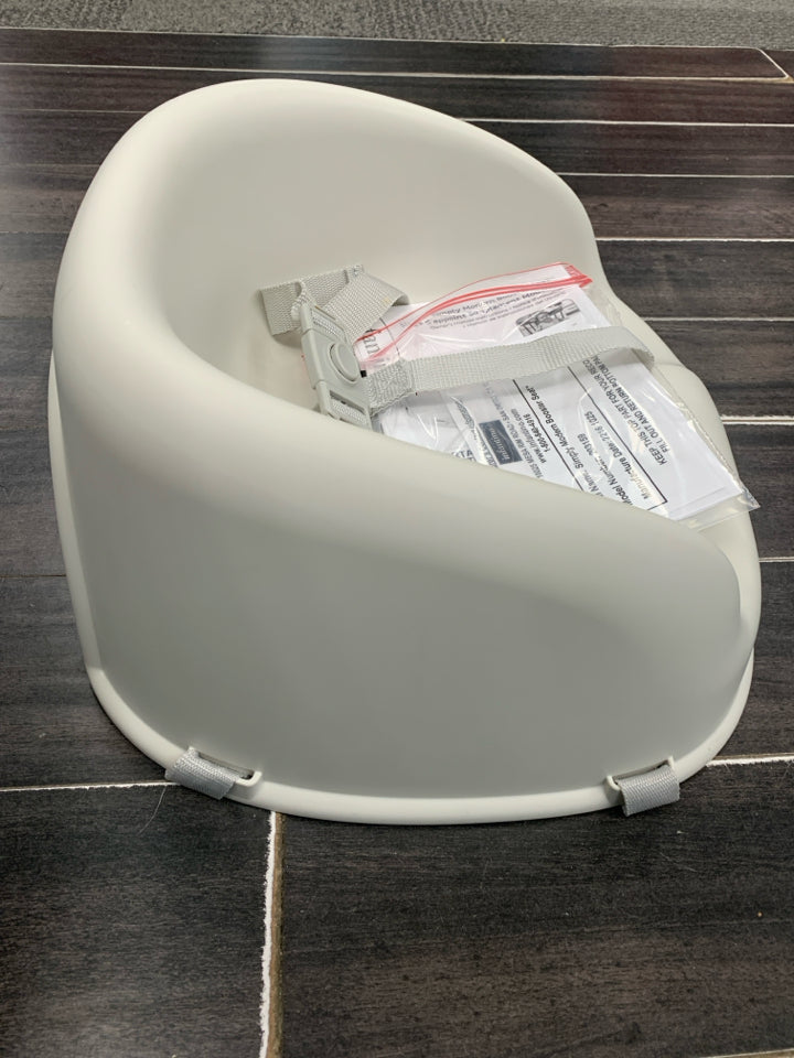 Infantino Simply Modern Booster Seat - Beige