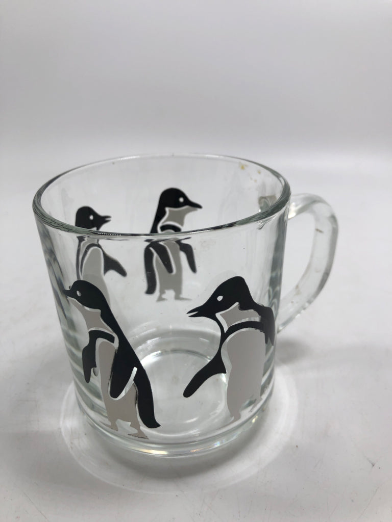 4 PENGUIN GLASS MUGS.