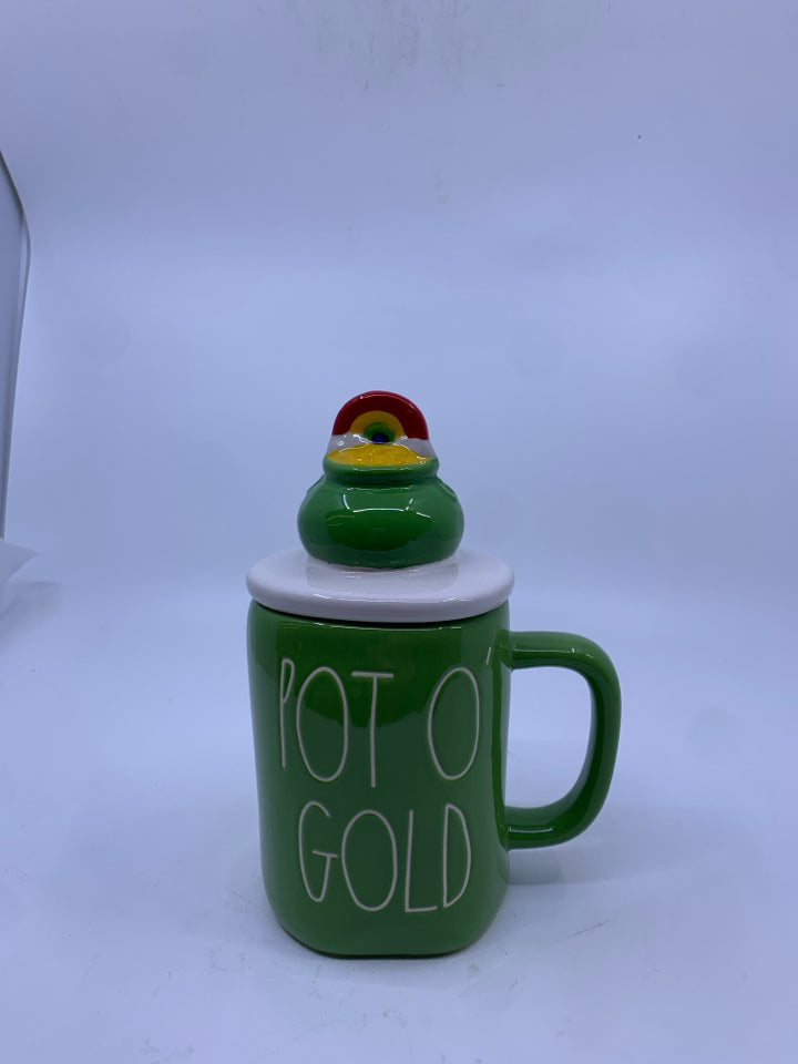 RAE DUNN POT O' GOLD MUG W LID.