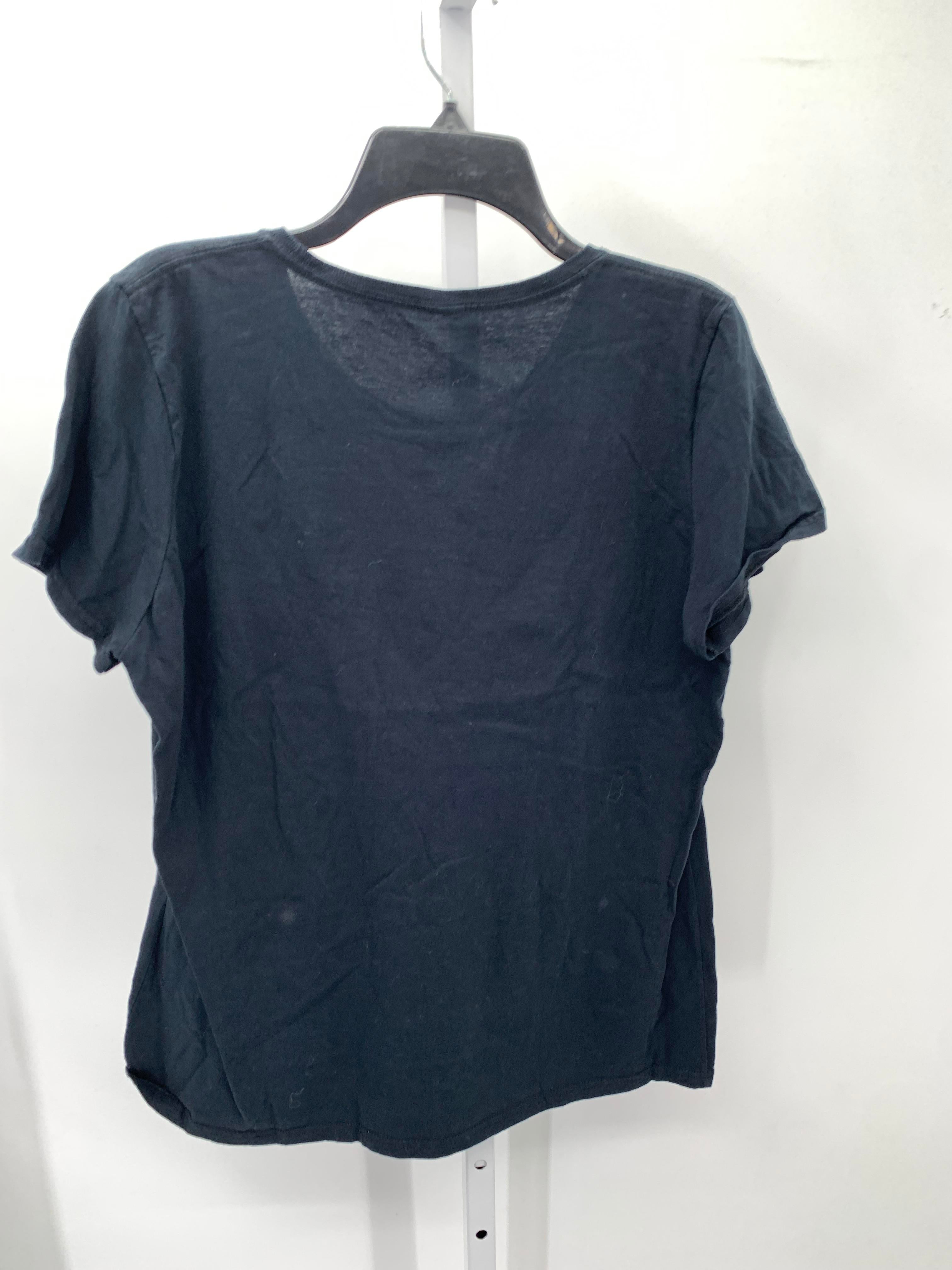 Size Extra Large Misses Short Sleeve Shirt