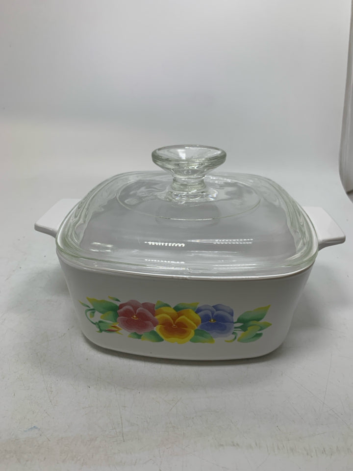 CORNING WARE SUMMER BLUSH PANSY PATTERN CASSEROLE DISH W/ LID.