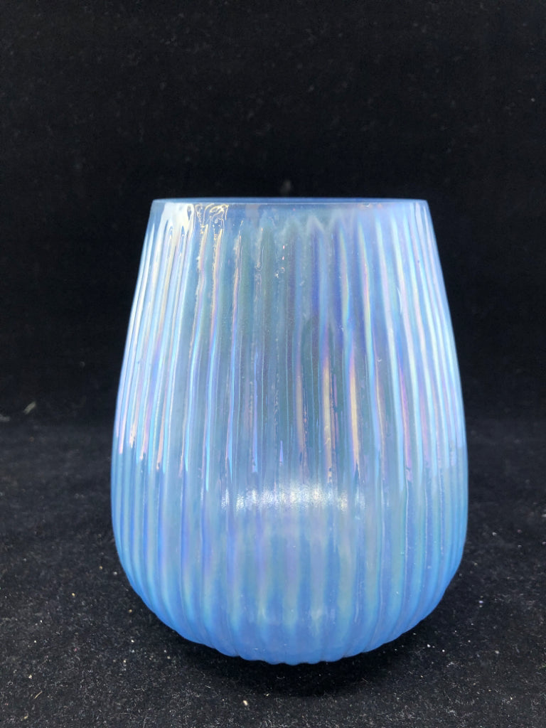 BLUE RIBBED GLASS CANDLE HOLDER.