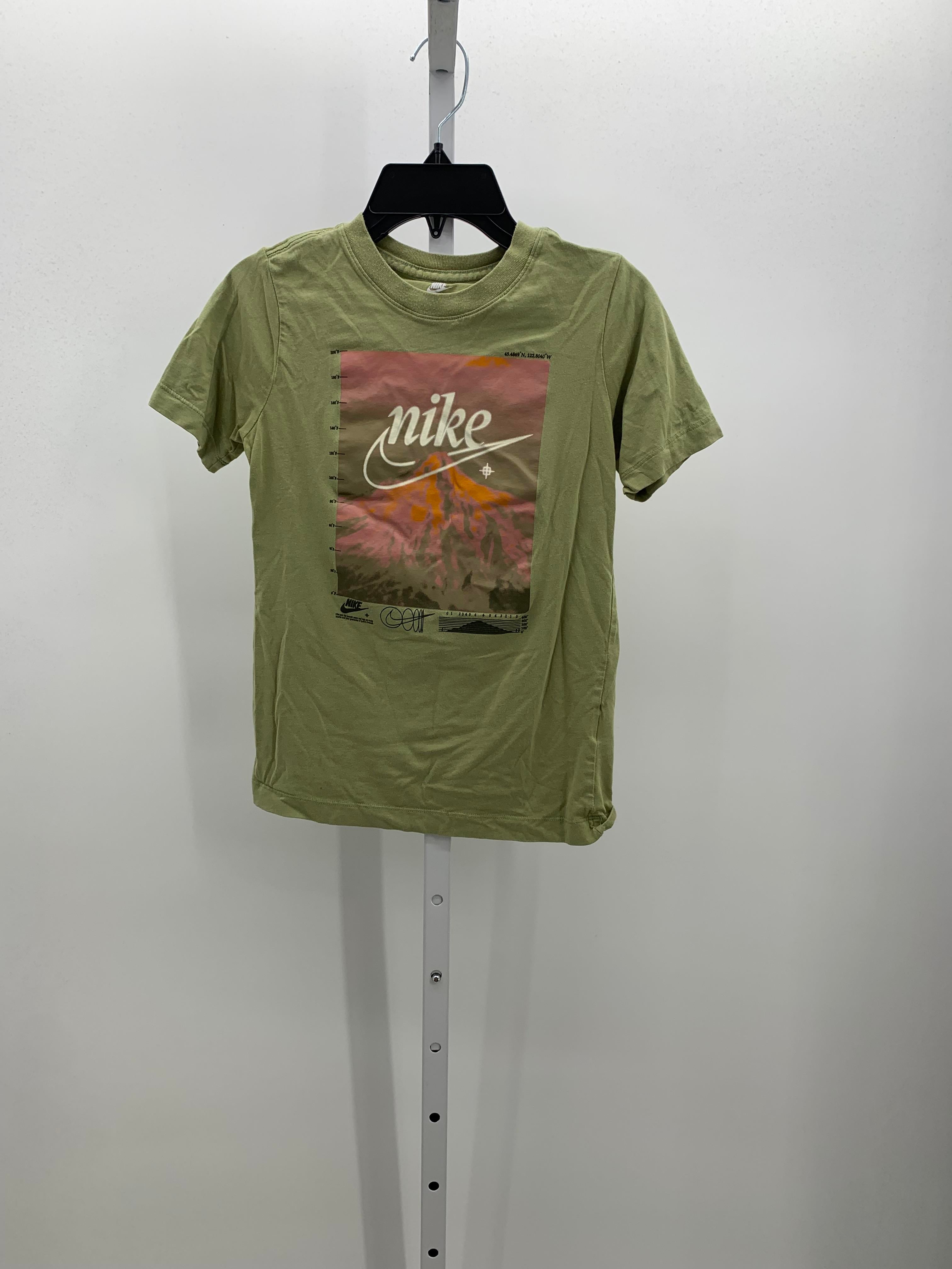GRAPHIC TEE- SIZE SMALL