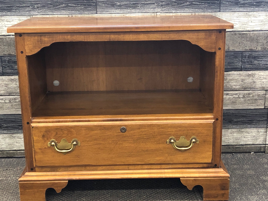 WOOD SIDE TABLE W/ DRAWER- LOCKABLE & CUBBY ETHAN ALLEN HAS KEYS.