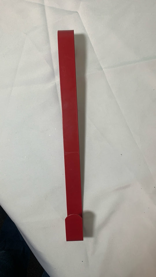 RED WREATH HOOK.