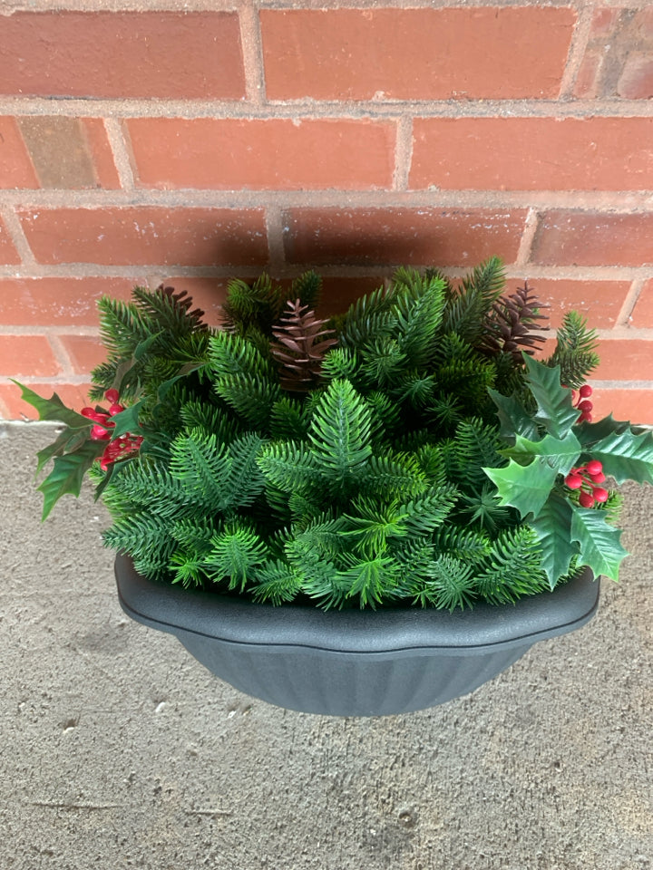 ARTIFICIAL HOLIDAY ARRANGEMENT IN BLACK HANGING POT.