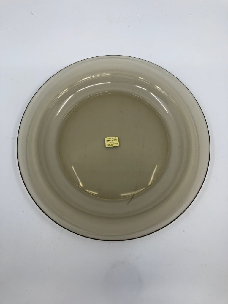 20 PC ARCOROC SMOKE GLASS SRV 4 DISH SET.