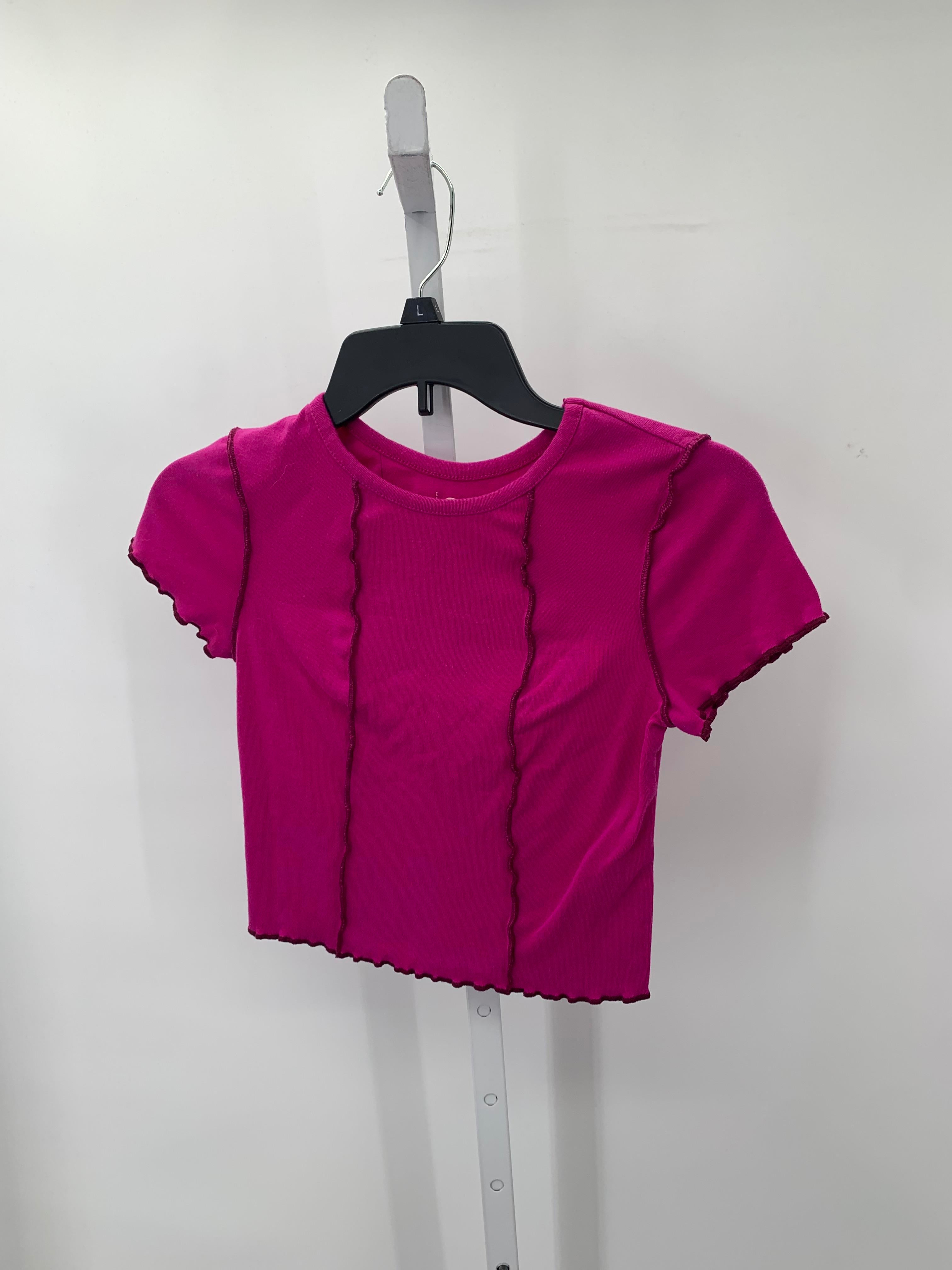 SO Size Sm - Med Juniors Short Sleeve Shirt