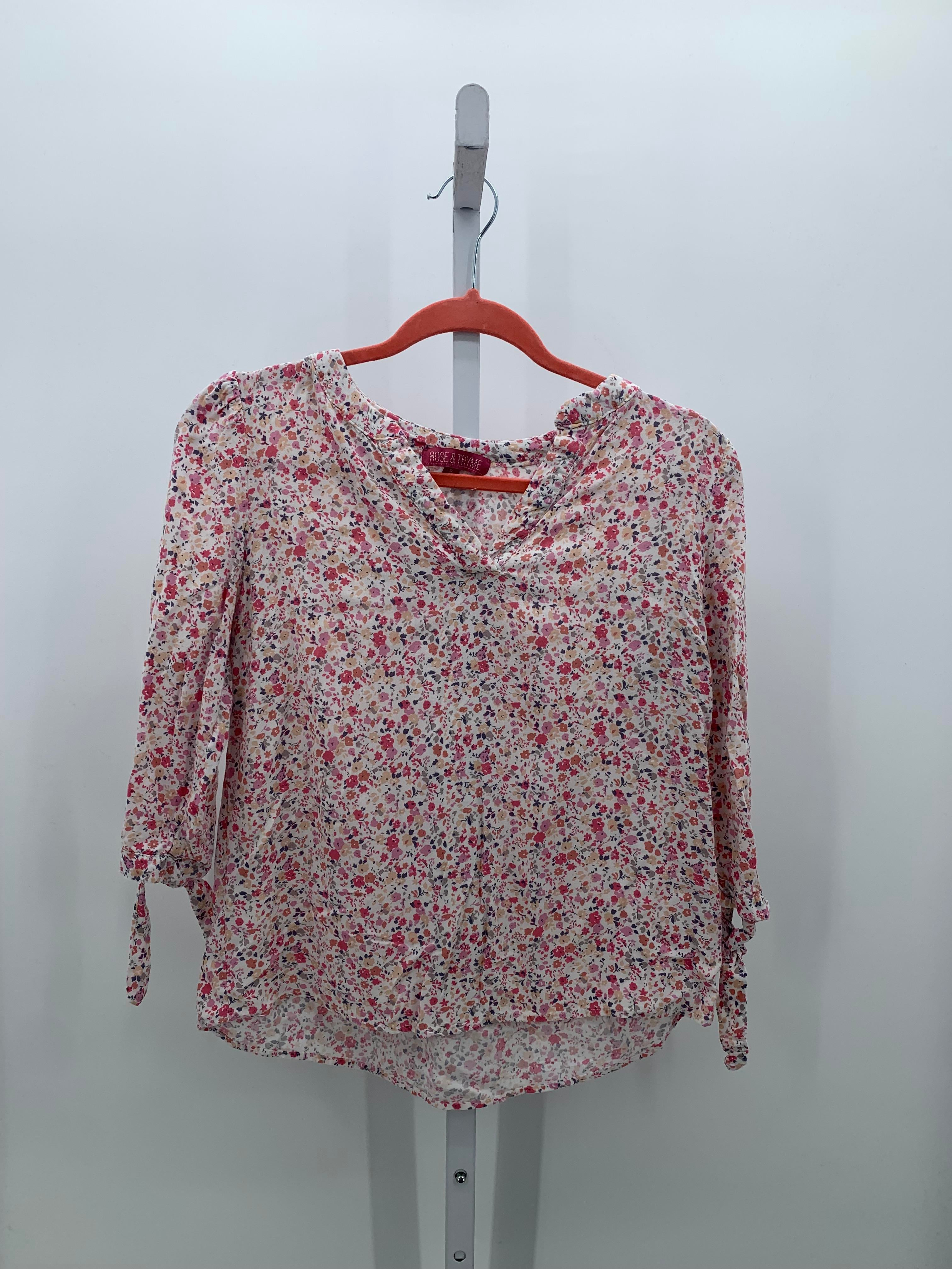 Size Small Juniors 3/4 Sleeve Shirt