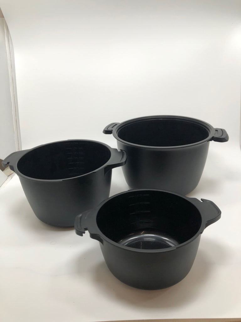 NIP 7PC MICRO COOKER BOWLS W/LIDS SET