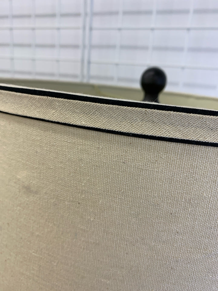 METAL GLOBE SHAPED METAL LAMP W/CANVAS SHADE.