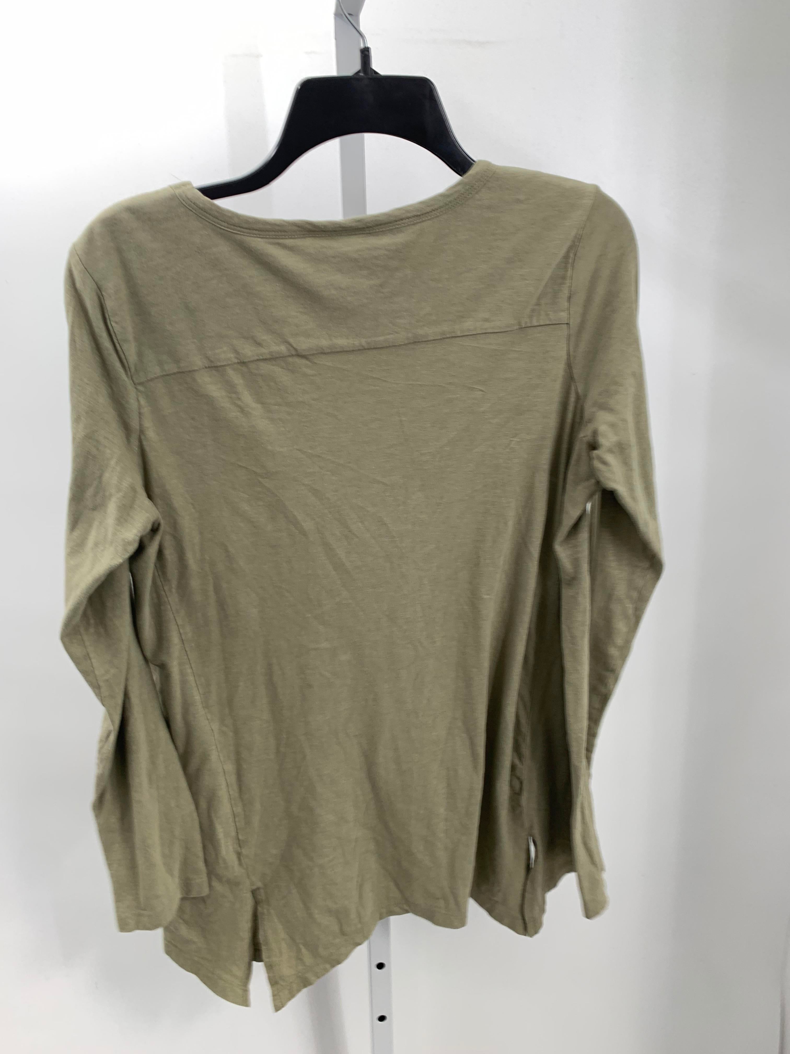 LOGO Size Medium Misses Long Sleeve Shirt