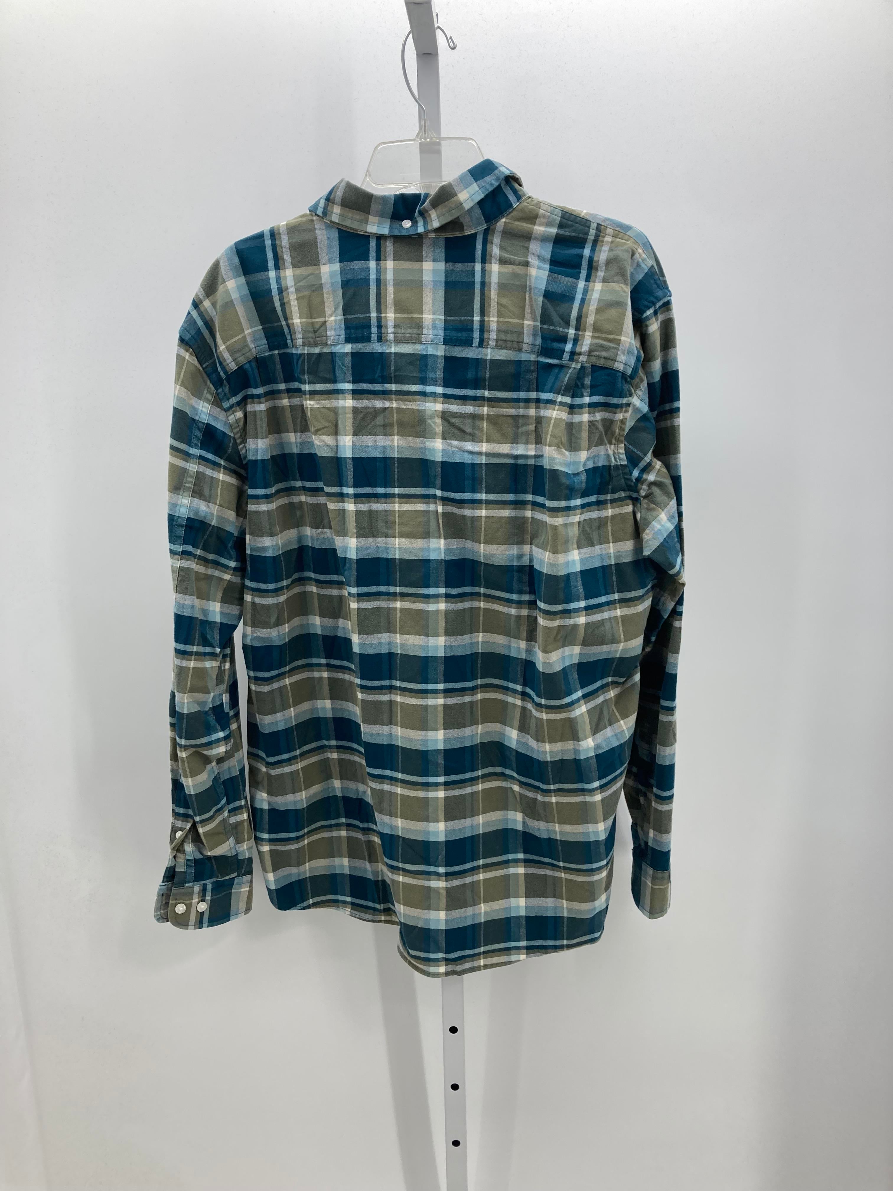 PLAID BTN DOWN