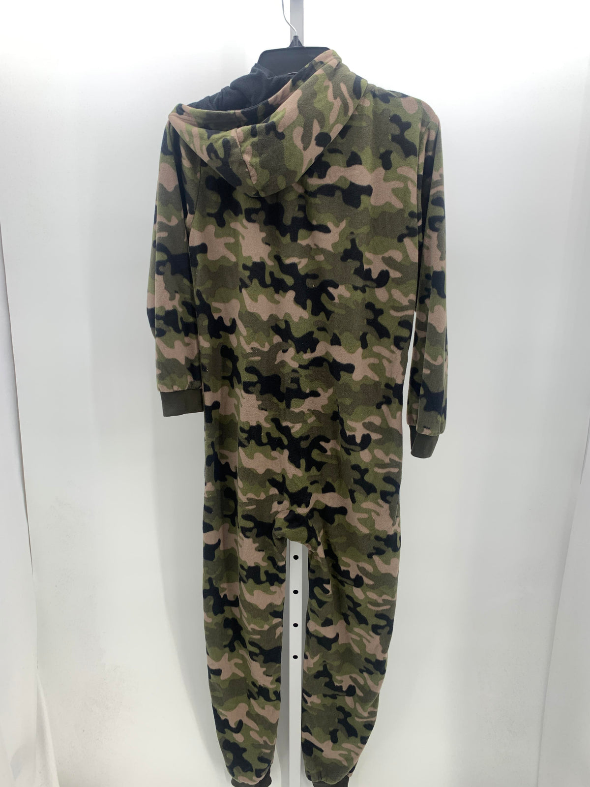HOODED CAMO FLEECE.