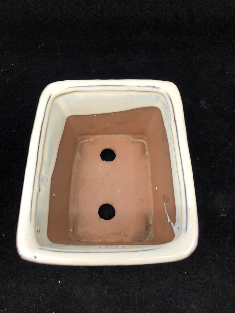 CERAMIC BROWN PLANTER, W/ CREAM COLOR.