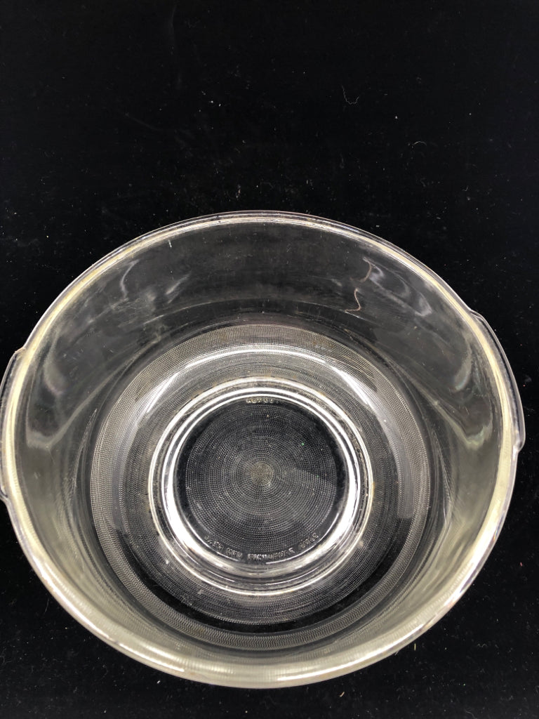 TEXTURED CLEAR GLASS MIXING BOWL.