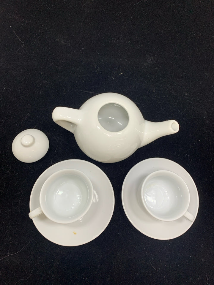 5PC MINI CERAMIC TEA SET W/TEAPOT&LID, 2 CUPS, 2 SAUCERS.