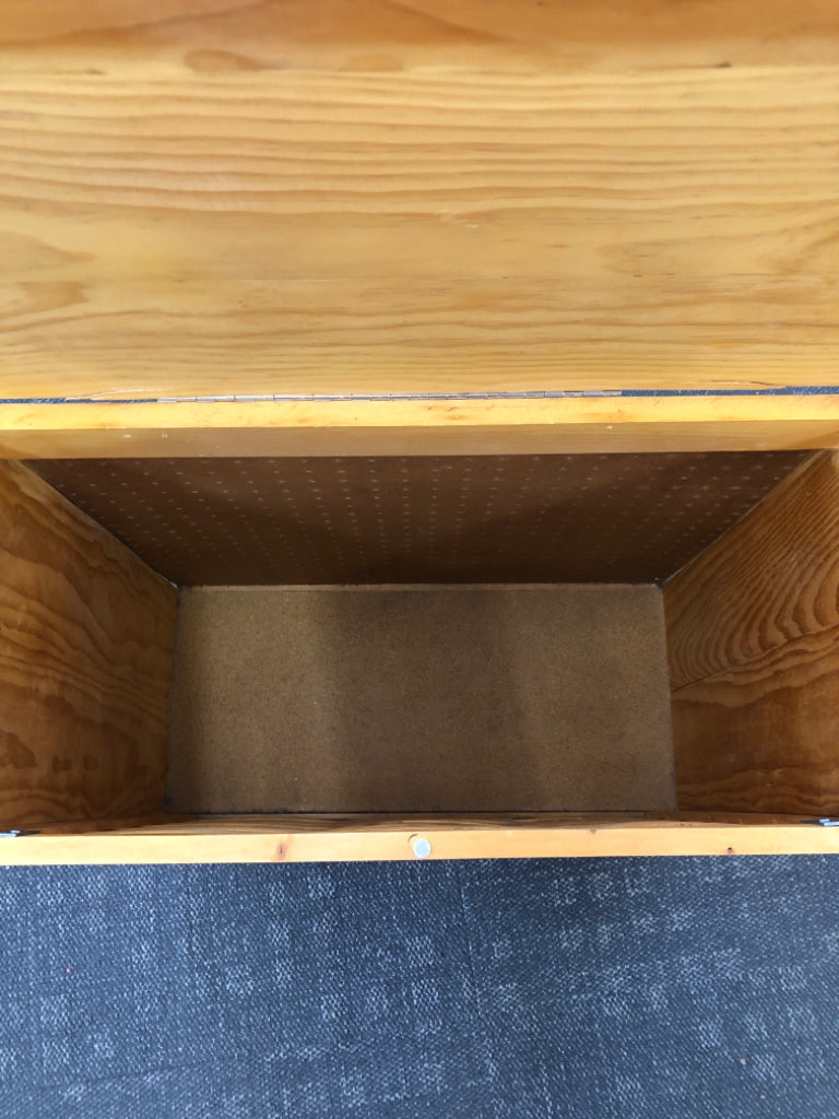 WOVEN FRONT, FLIP TOP, LIGHT WOOD CHEST.