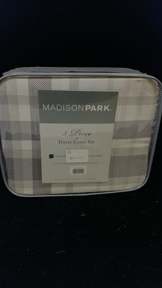 NIP MADISON PARK 3 PIECE DUVET COVER SET GREY & PLAID.