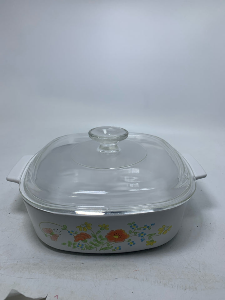 CORNING WARE SUMMER BLUSH PANSY PATTERN CASSEROLE DISH W/ LID.