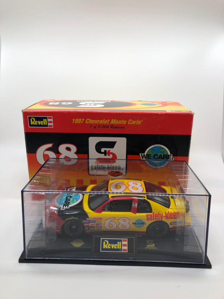 NIB SAFETY KLEEN 68 FORMULA 1 CAR CAST METAL MODEL