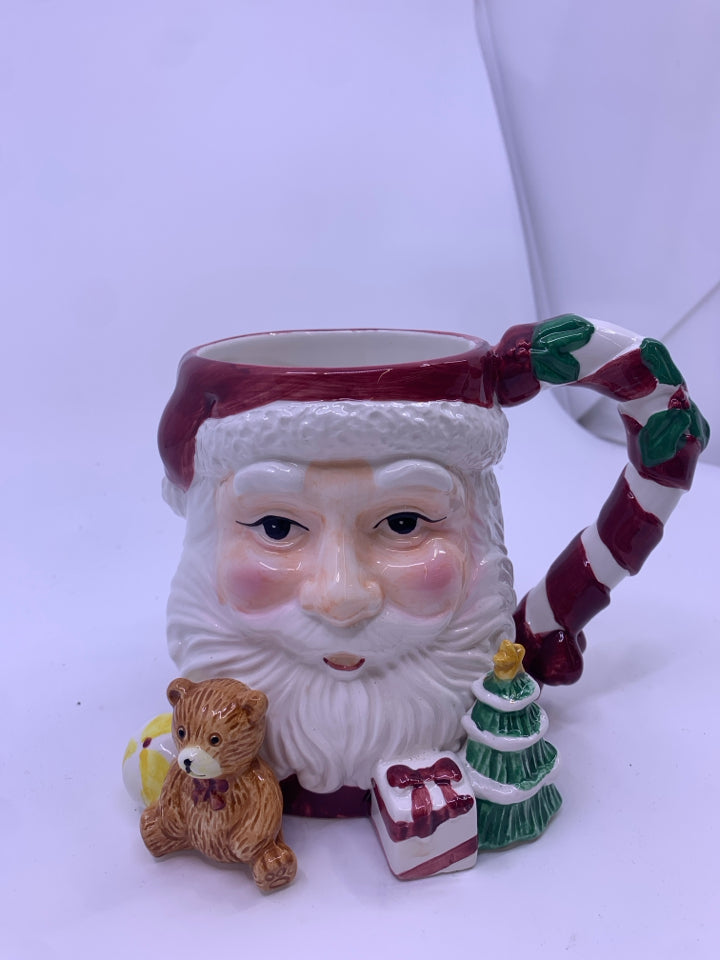 SANTA MUG.
