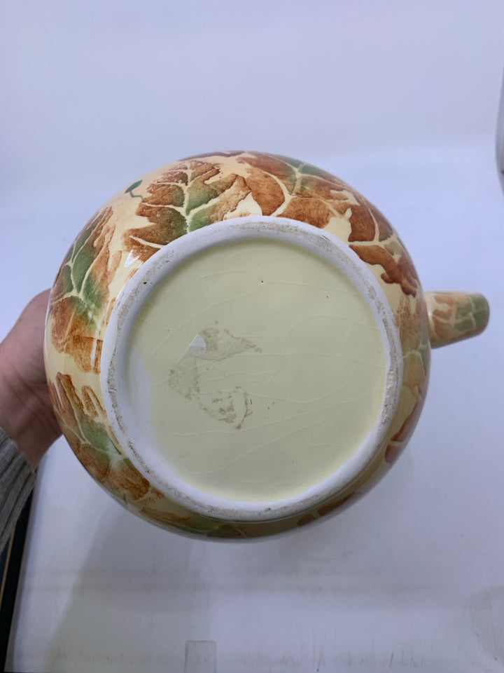 FALL LEAVES PITCHER.