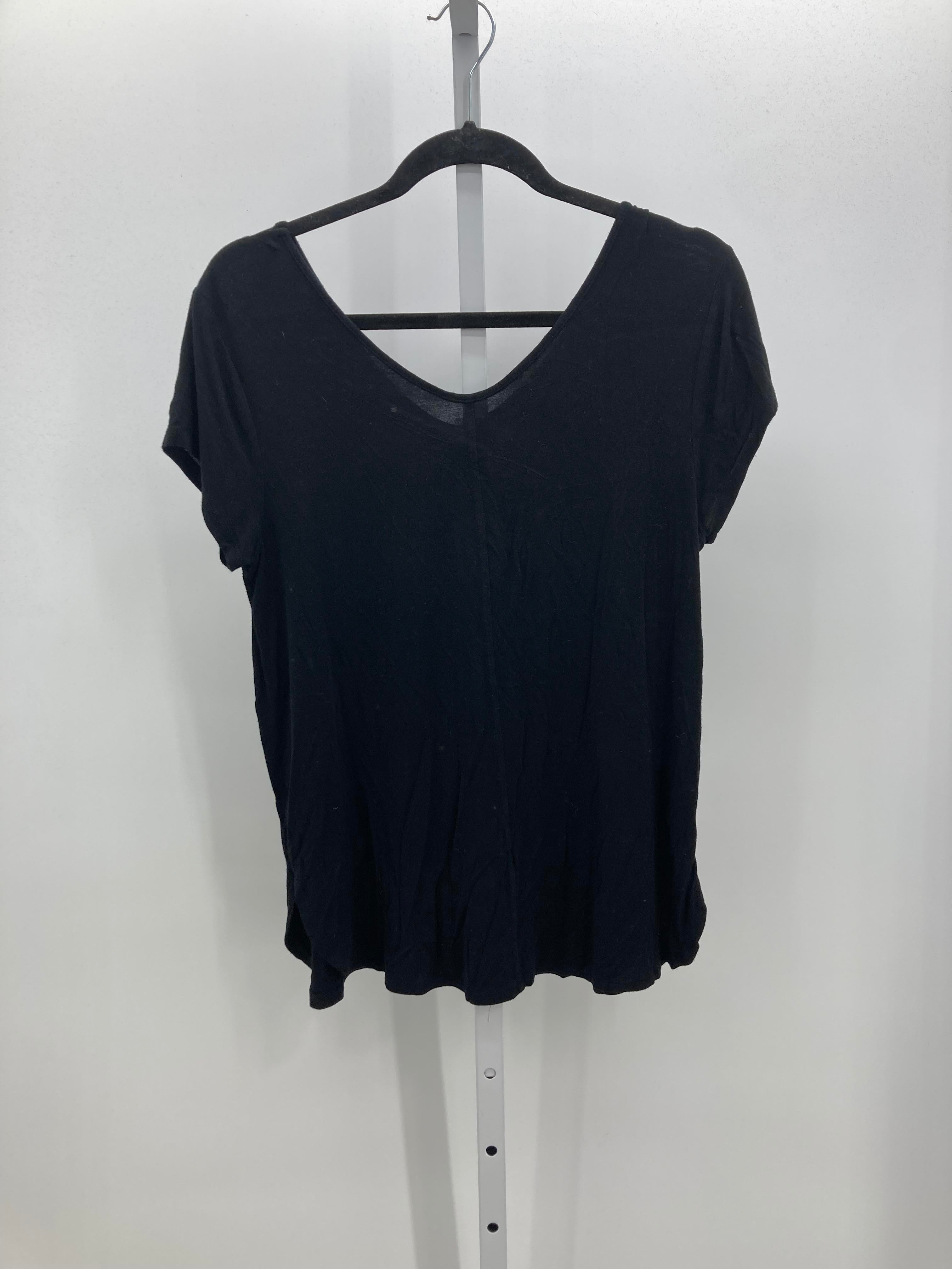Cupio Size Medium Juniors Short Sleeve Shirt
