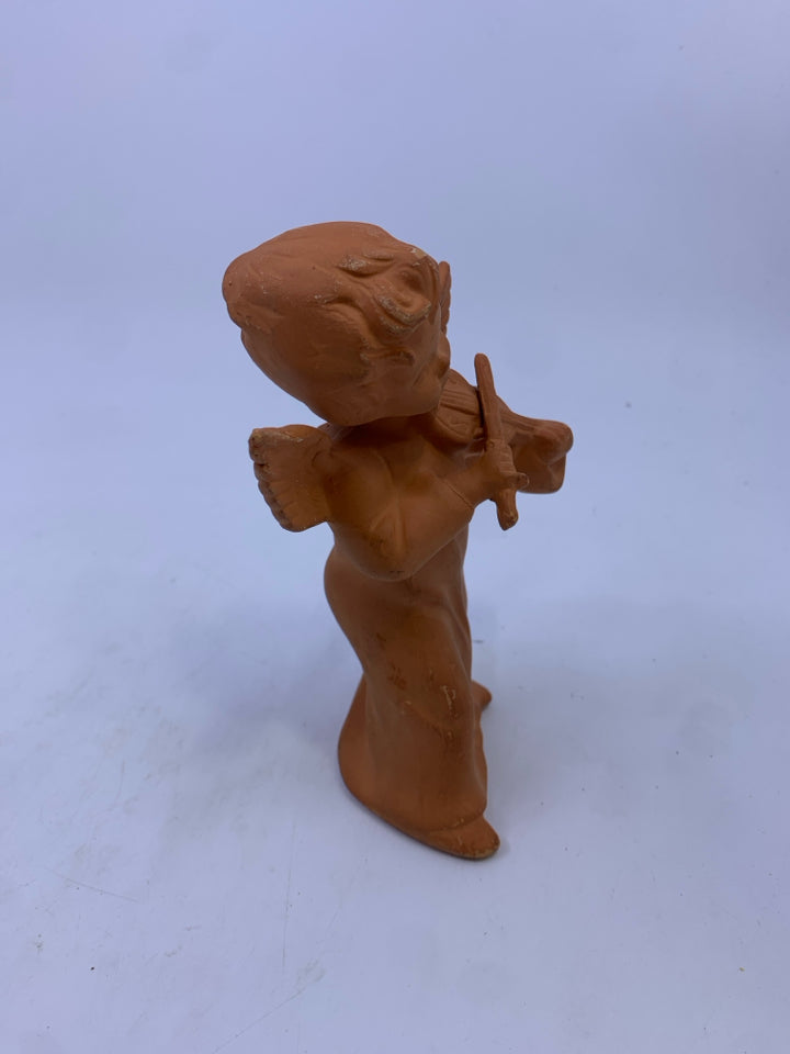 TERRACOTTA CHERUB PLAYING VIOLIN.