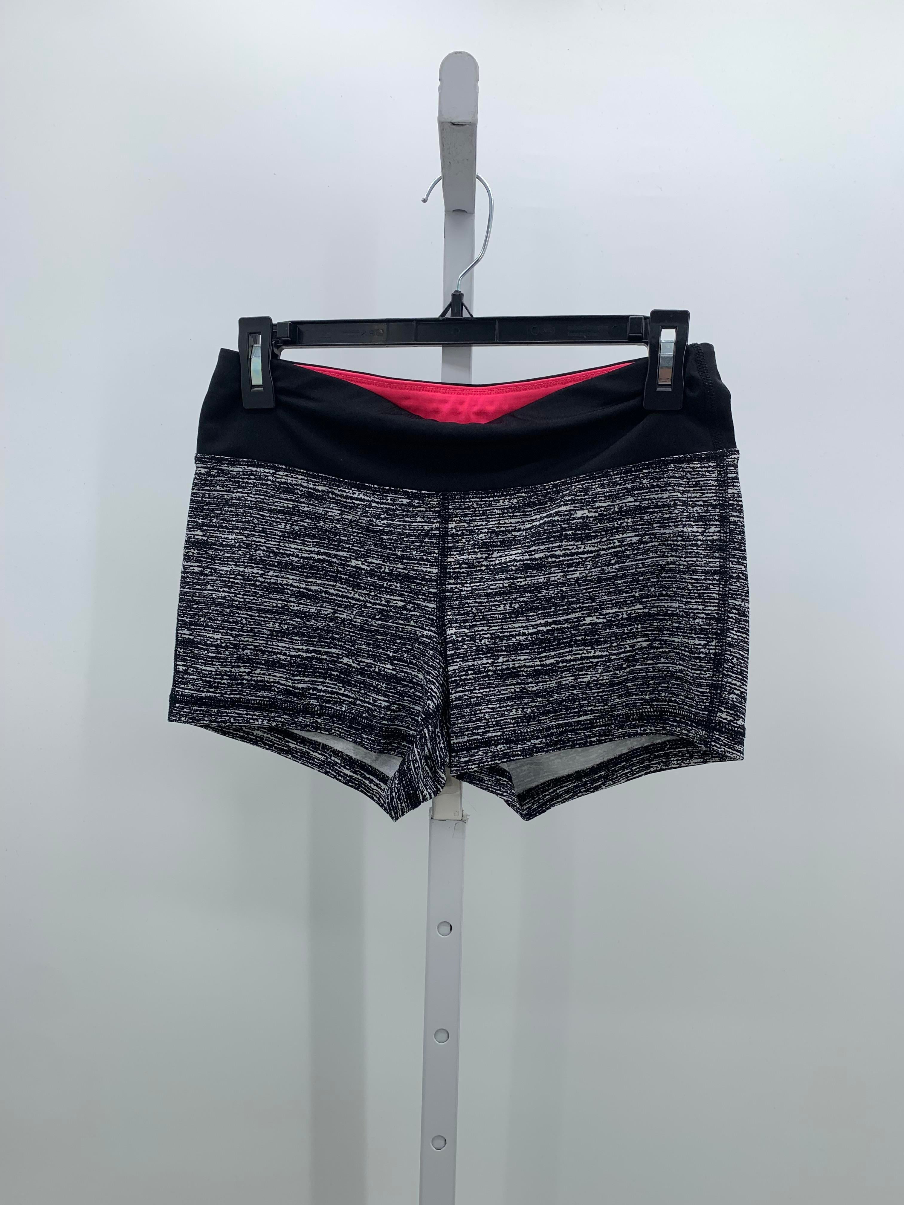Material Girl Size Medium Juniors Shorts