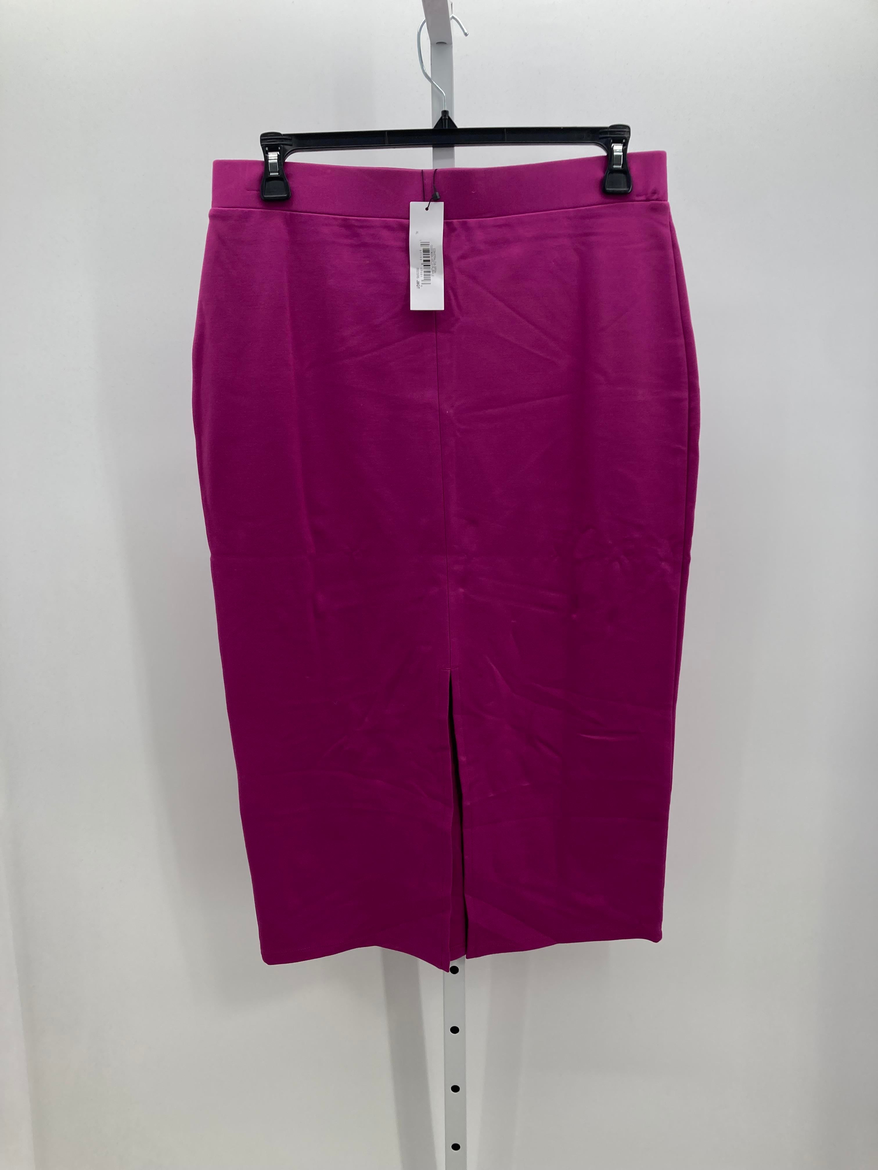 Size Extra Large Misses Skirt