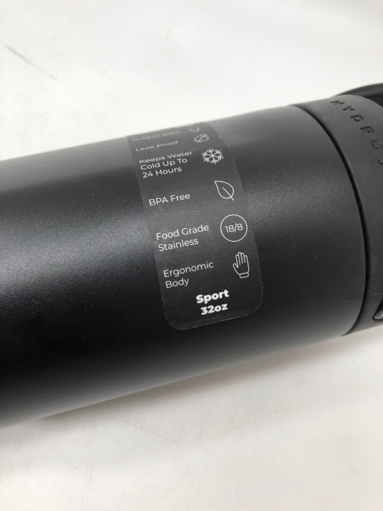 NWT BLACK HYDROJUG.