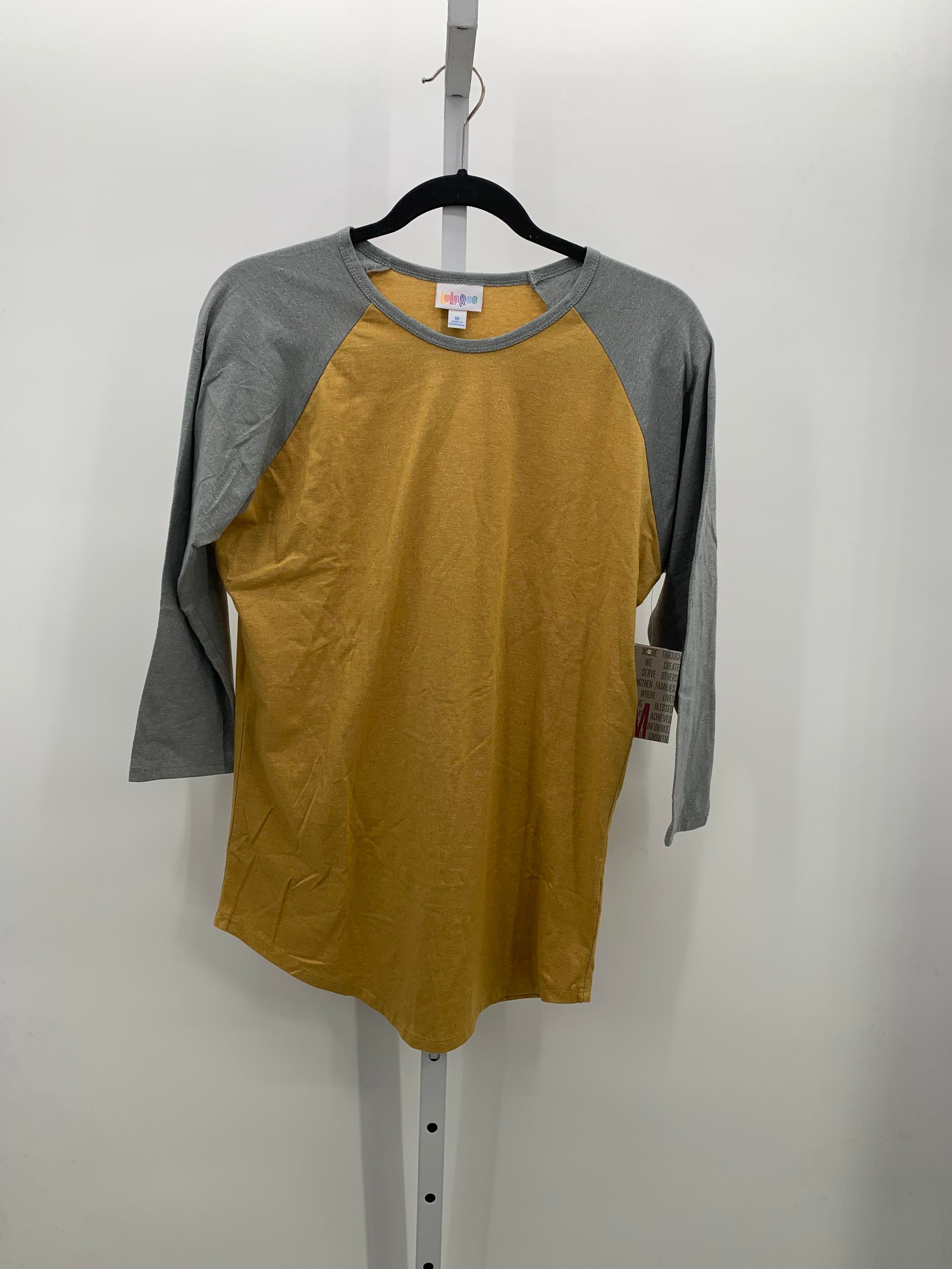Lularoe Size Medium Misses 3/4 Sleeve Shirt