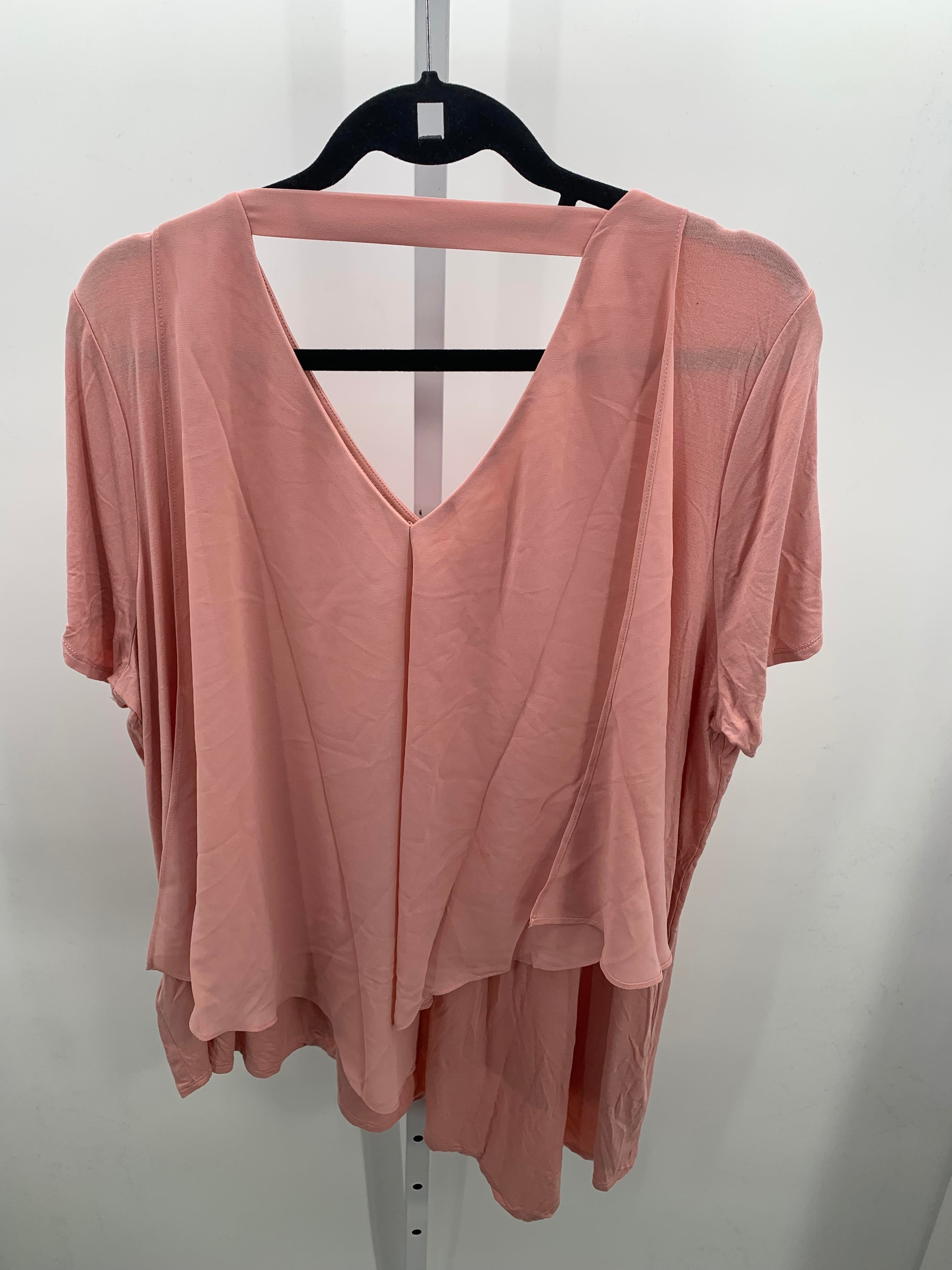 Size Extra Large Misses Short Sleeve Shirt