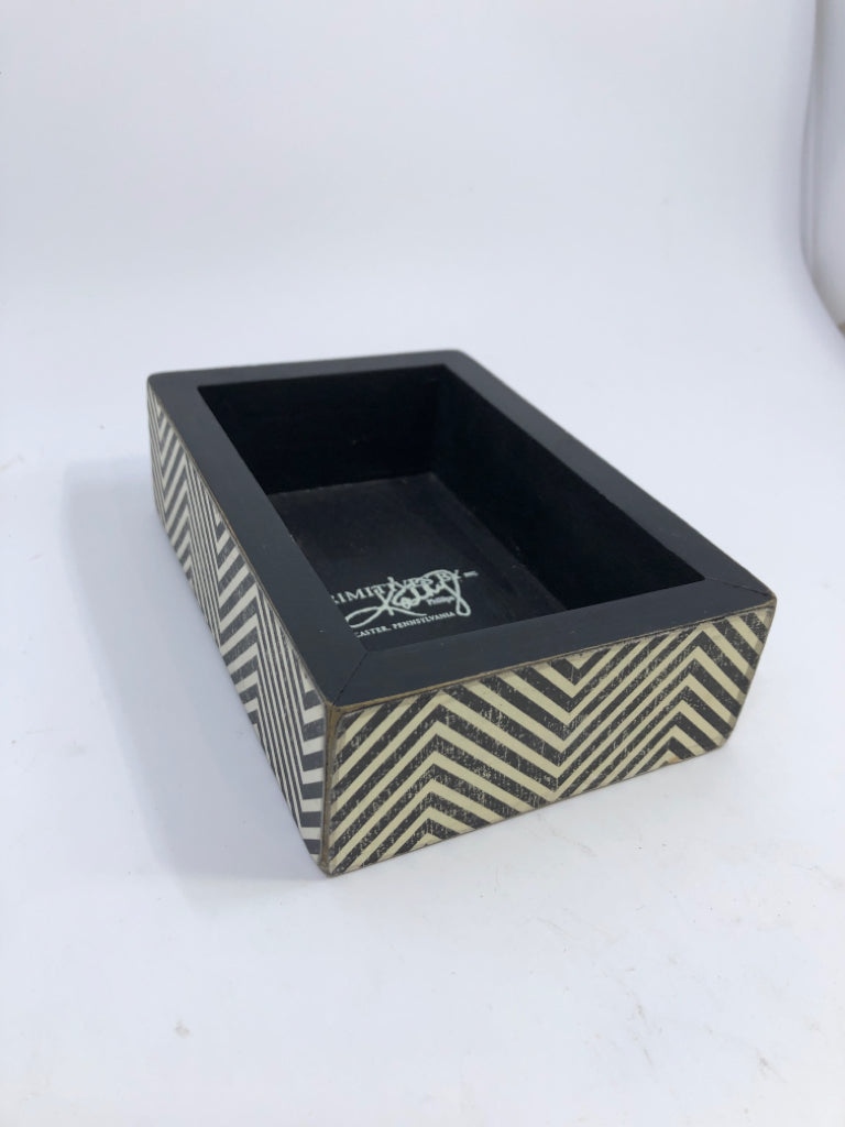 LIFE IS NOT A FAIRYTALE DRUNK BLOCK SIGN.